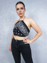 Load image into Gallery viewer, Reversible Bandana Top in Black/White
